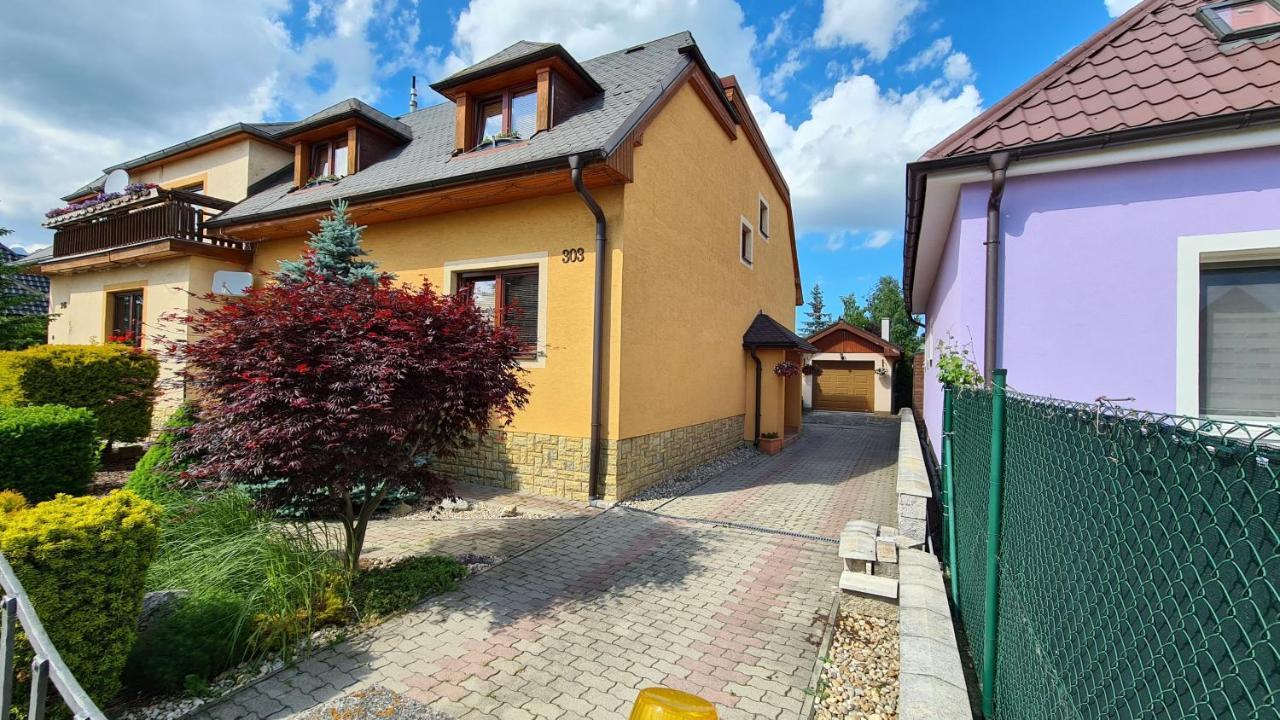 Rodinny Dom "Ako Doma" Veľký Slavkov Eksteriør billede